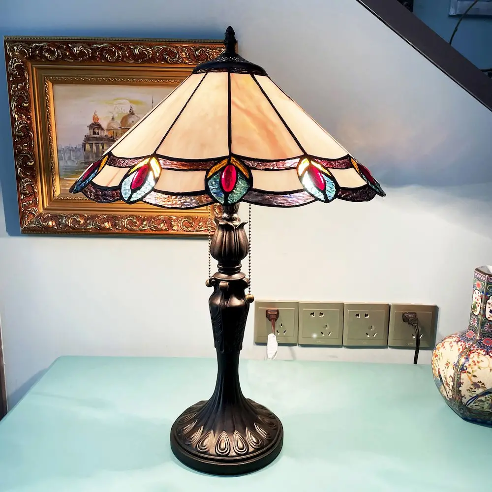 Ryce Tiffany-Style 2-Light Geometric Table Lamp 16" Shade - Image 4